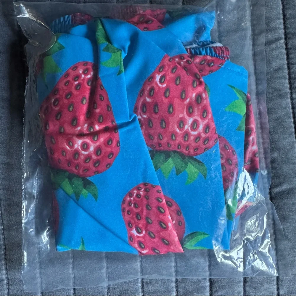 BOA Women's Elite Split Shorts - Blue Strawberry Print - Picture 2 of 4